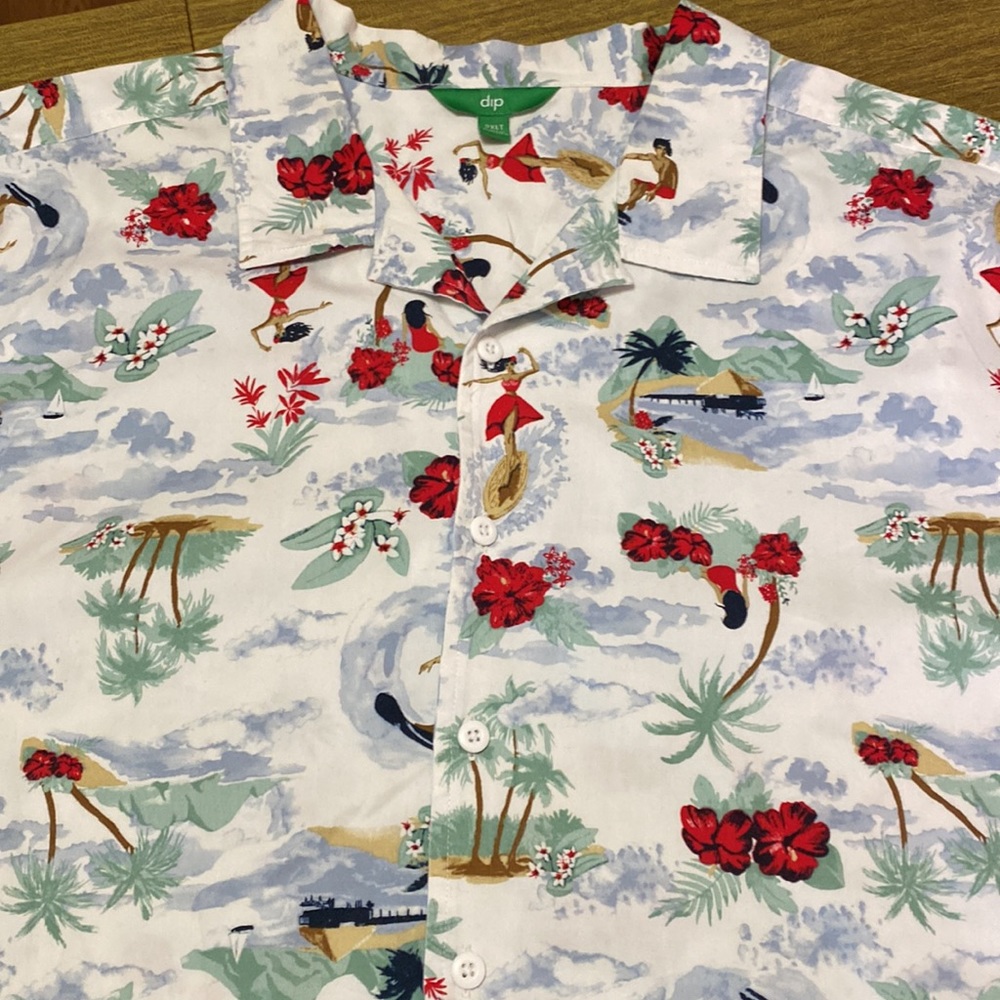 Dip 2XLT Short Sleeve Button Hawaiian Surfing Pattern Shirt